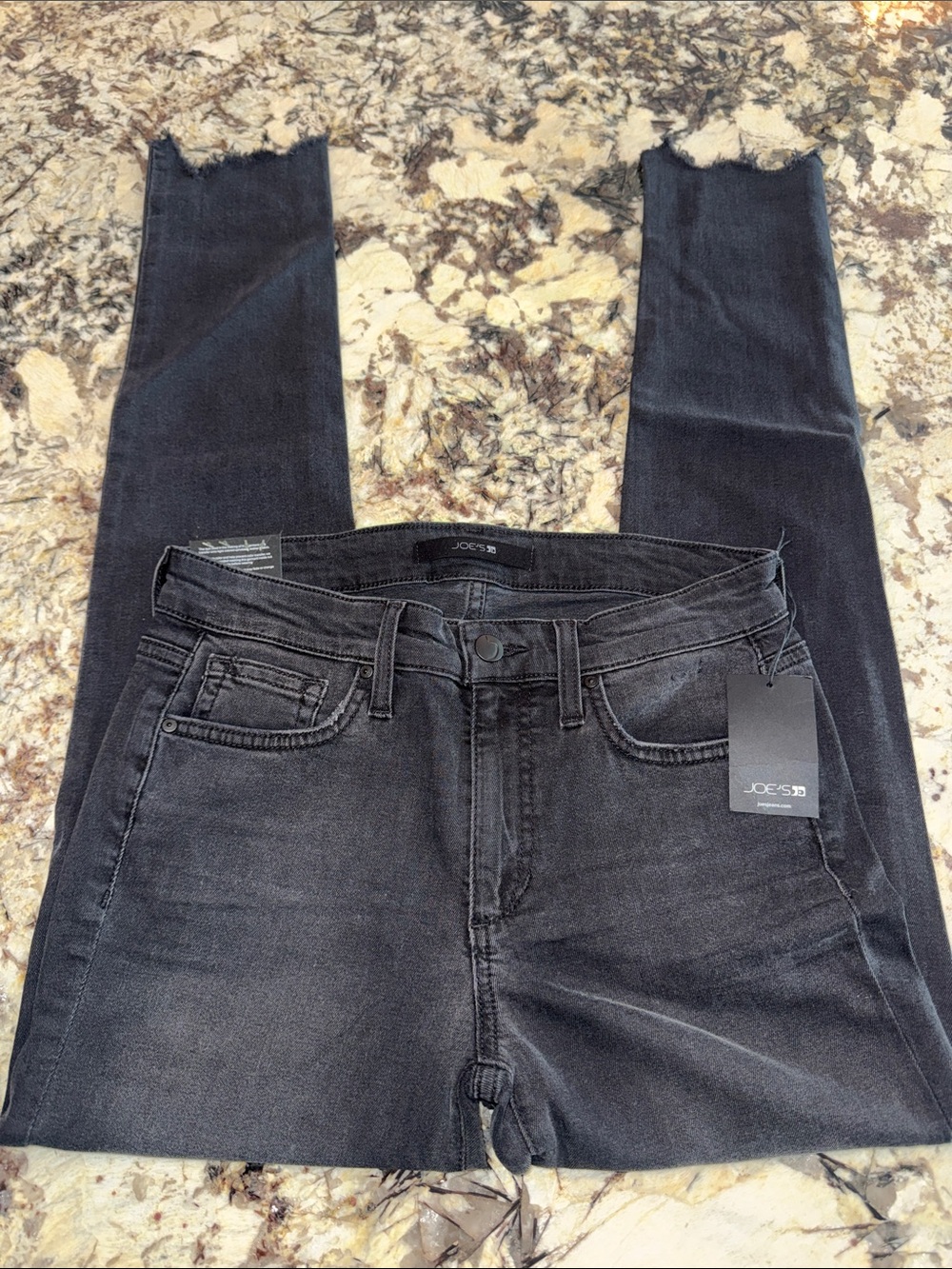 Joe's Jeans Women's Black Skinny Frayed Hem Jeans